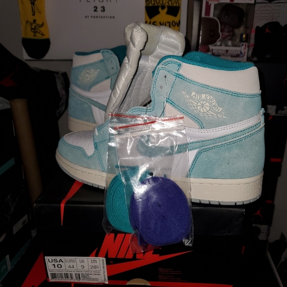 AIR JORDAN 1 TURBO GREENS - Picture 2 of 8